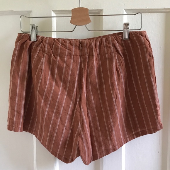 Stolen heart skort - Picture 3 of 4